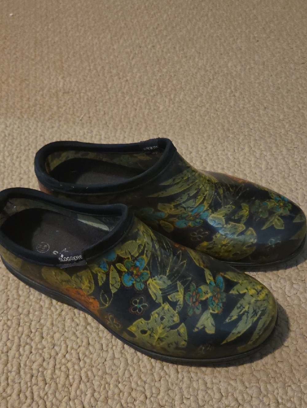 Ladies Garden Clogs